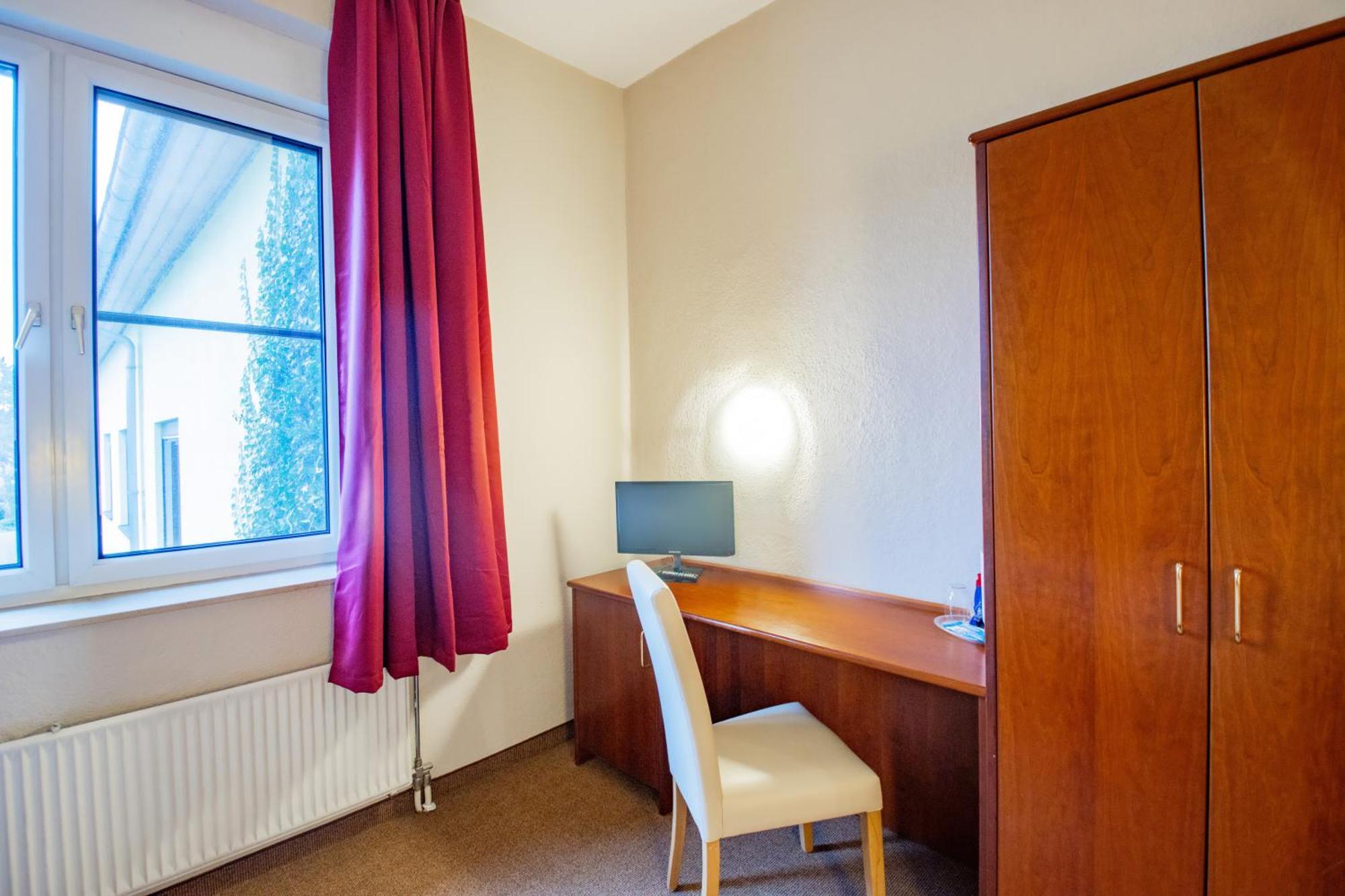 เซโฮเต็ล บรันเดนบูร์ก แดร์ ฮาเวิล Hotel Brielow ภายนอก รูปภาพ