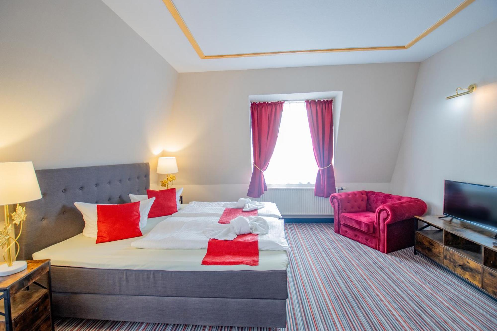 เซโฮเต็ล บรันเดนบูร์ก แดร์ ฮาเวิล Hotel Brielow ภายนอก รูปภาพ