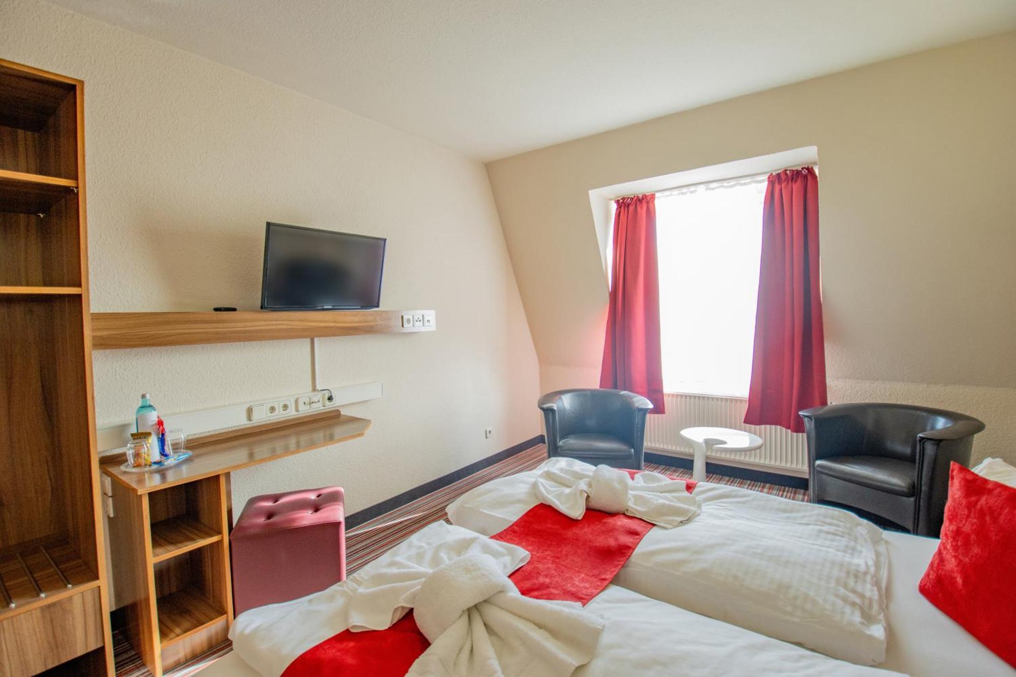 เซโฮเต็ล บรันเดนบูร์ก แดร์ ฮาเวิล Hotel Brielow ภายนอก รูปภาพ