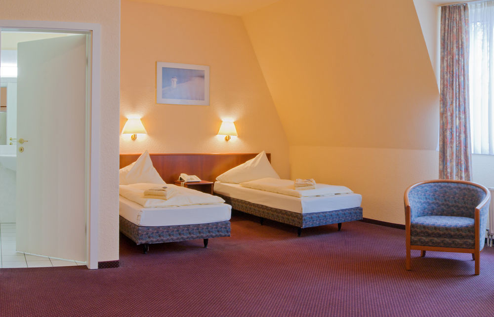 เซโฮเต็ล บรันเดนบูร์ก แดร์ ฮาเวิล Hotel Brielow ภายนอก รูปภาพ
